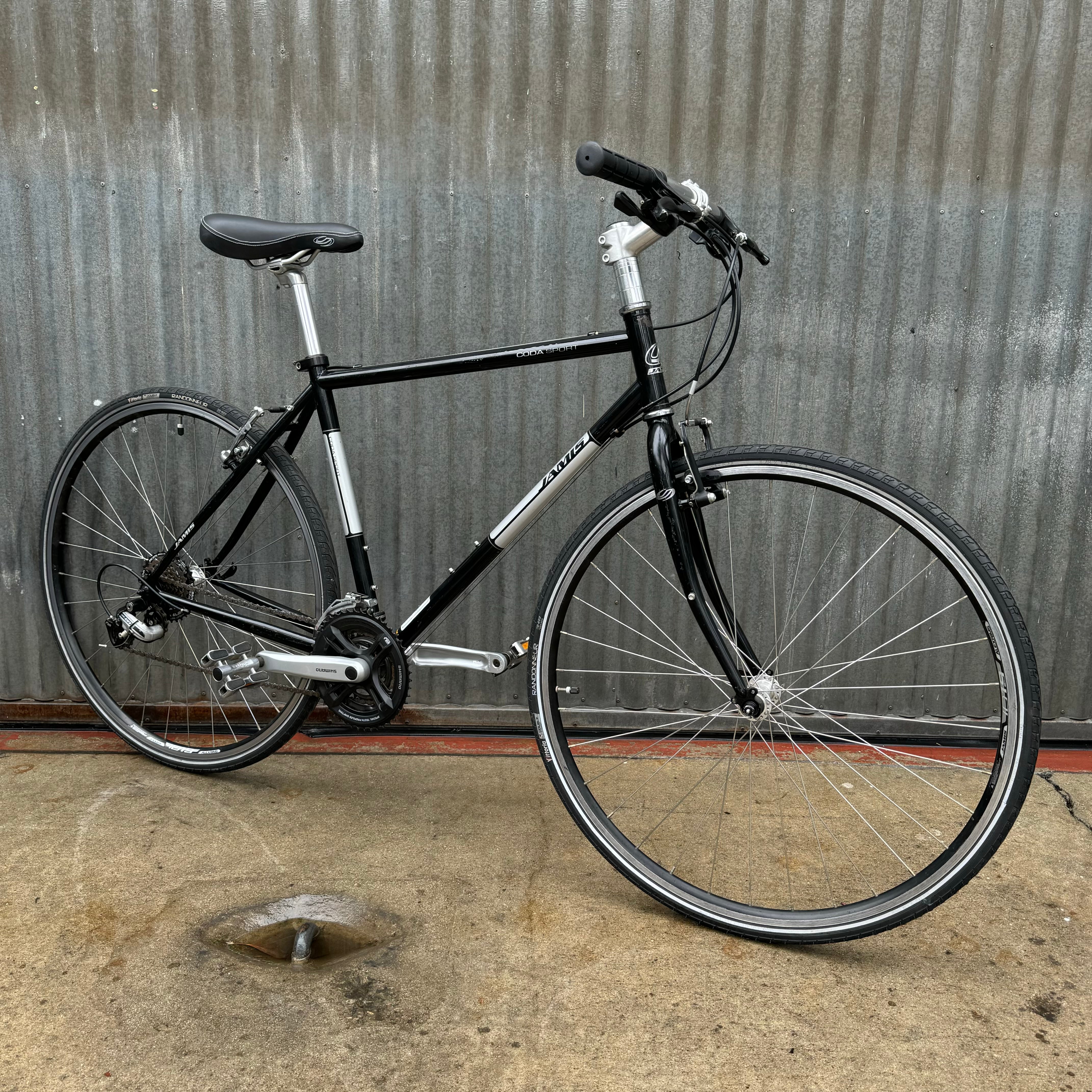 Jamis Coda Sport Hybrid – Coco's Variety Jamis Coda Sport Hybrid – Coco's Variety