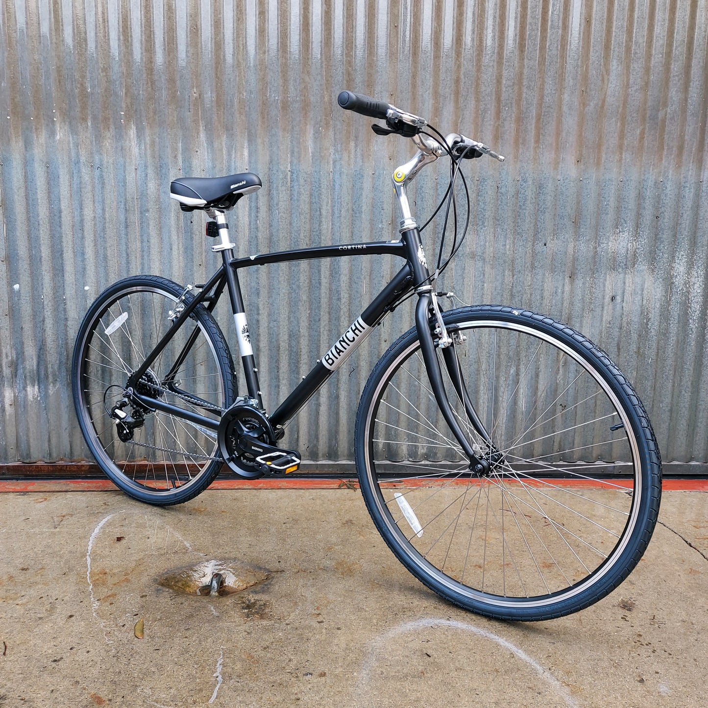 Bianchi Cortina Hybrid Bicycle - Black/Charcoal Color - On Sale