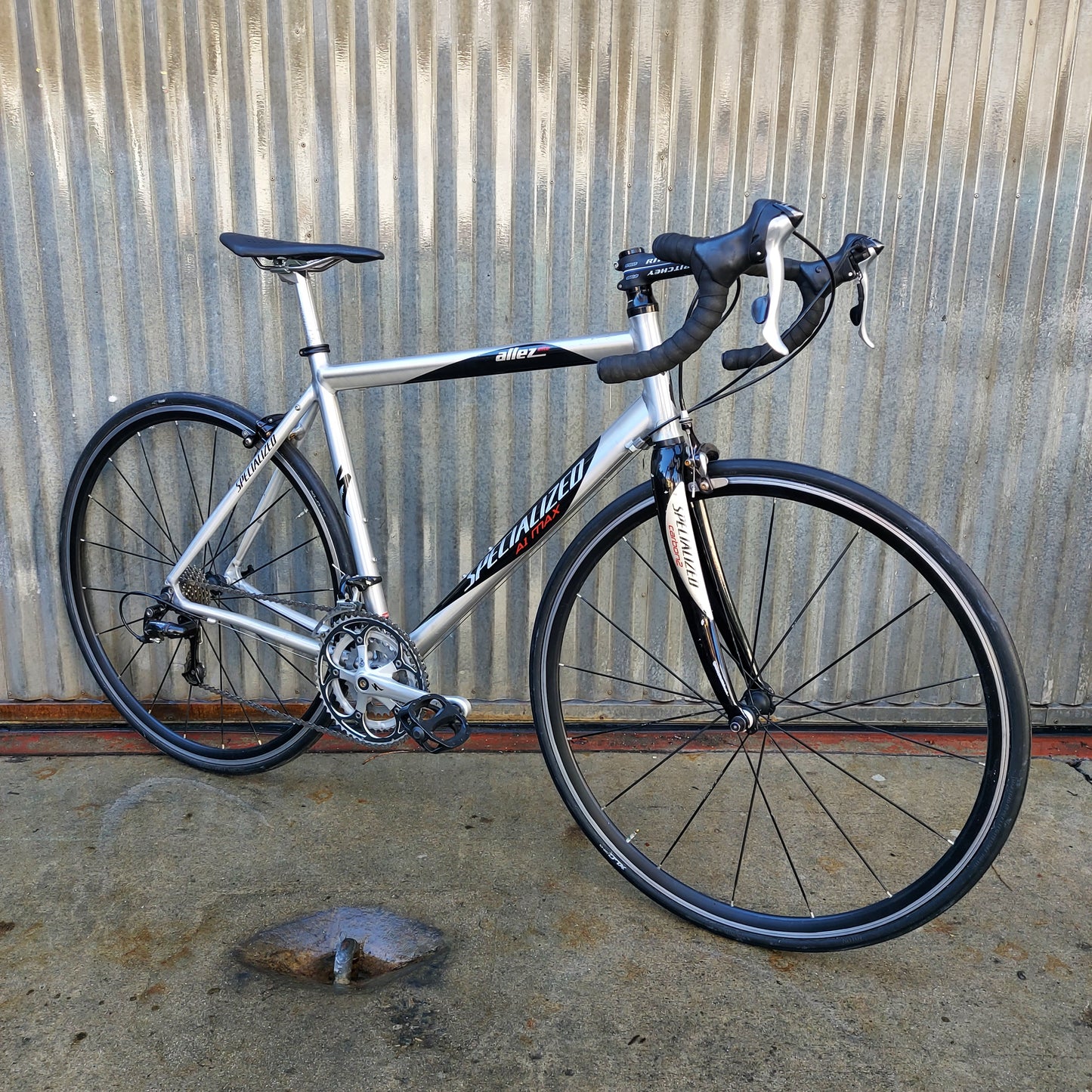 Road Bike - Black and Silver Modern Specialized - Studio Rental