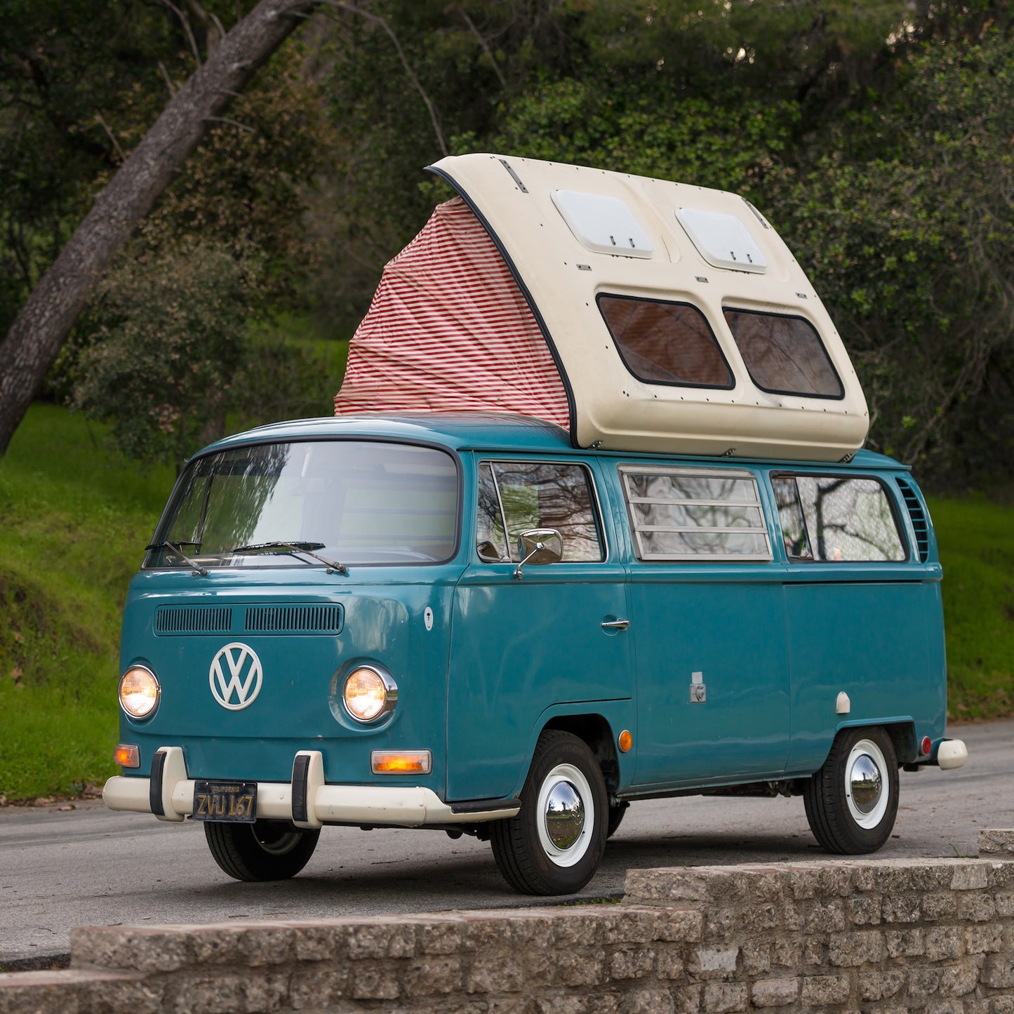 Classic VW Bus Camper Van - 1969 - Blue Beauty - Studio Rental - Picture Car