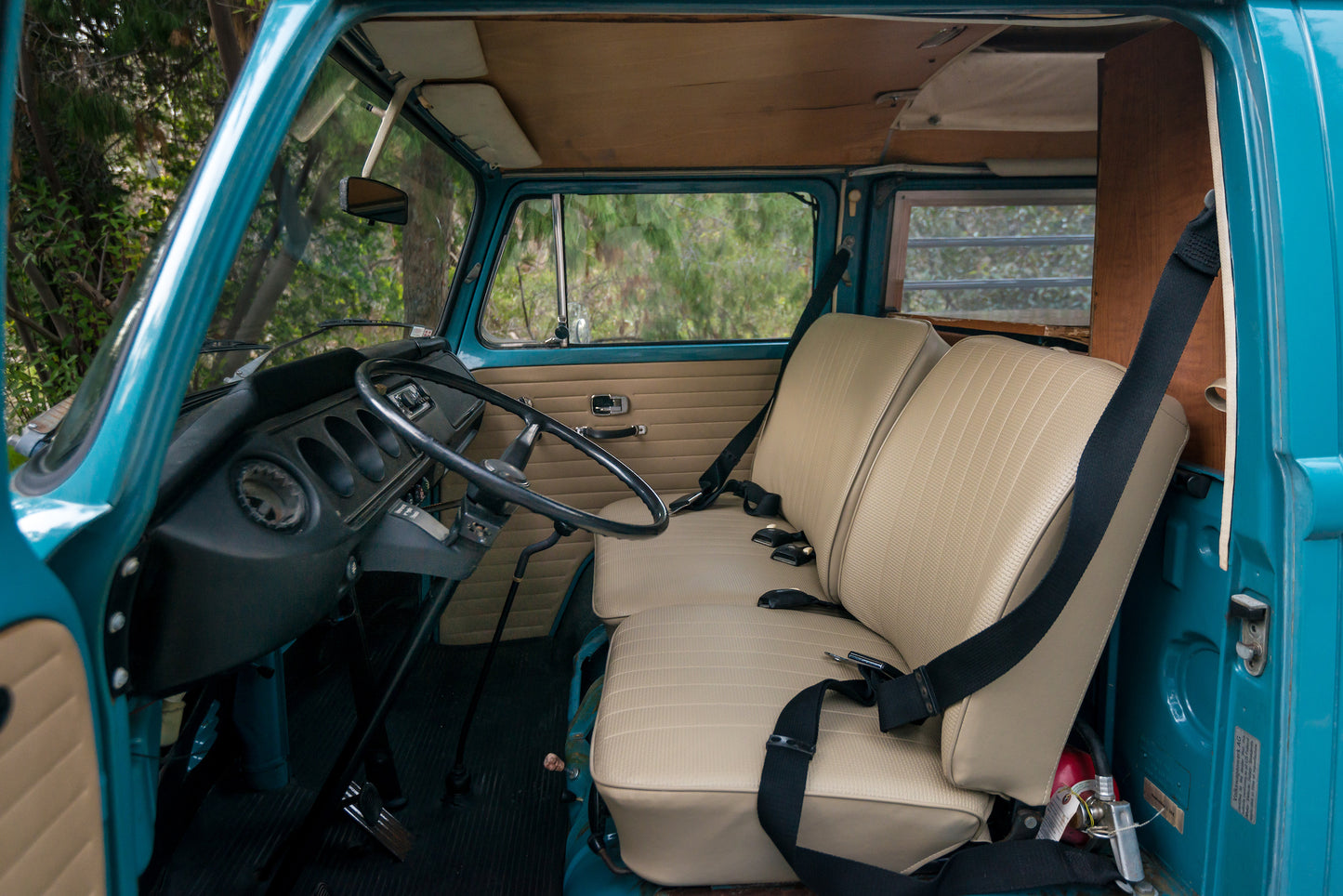 Classic VW Bus Camper Van - 1969 - Blue Beauty - Studio Rental - Picture Car