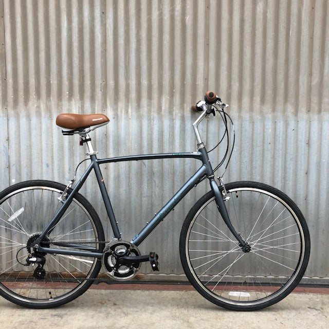 Bianchi Cortina - Classic City Bike Hybrid