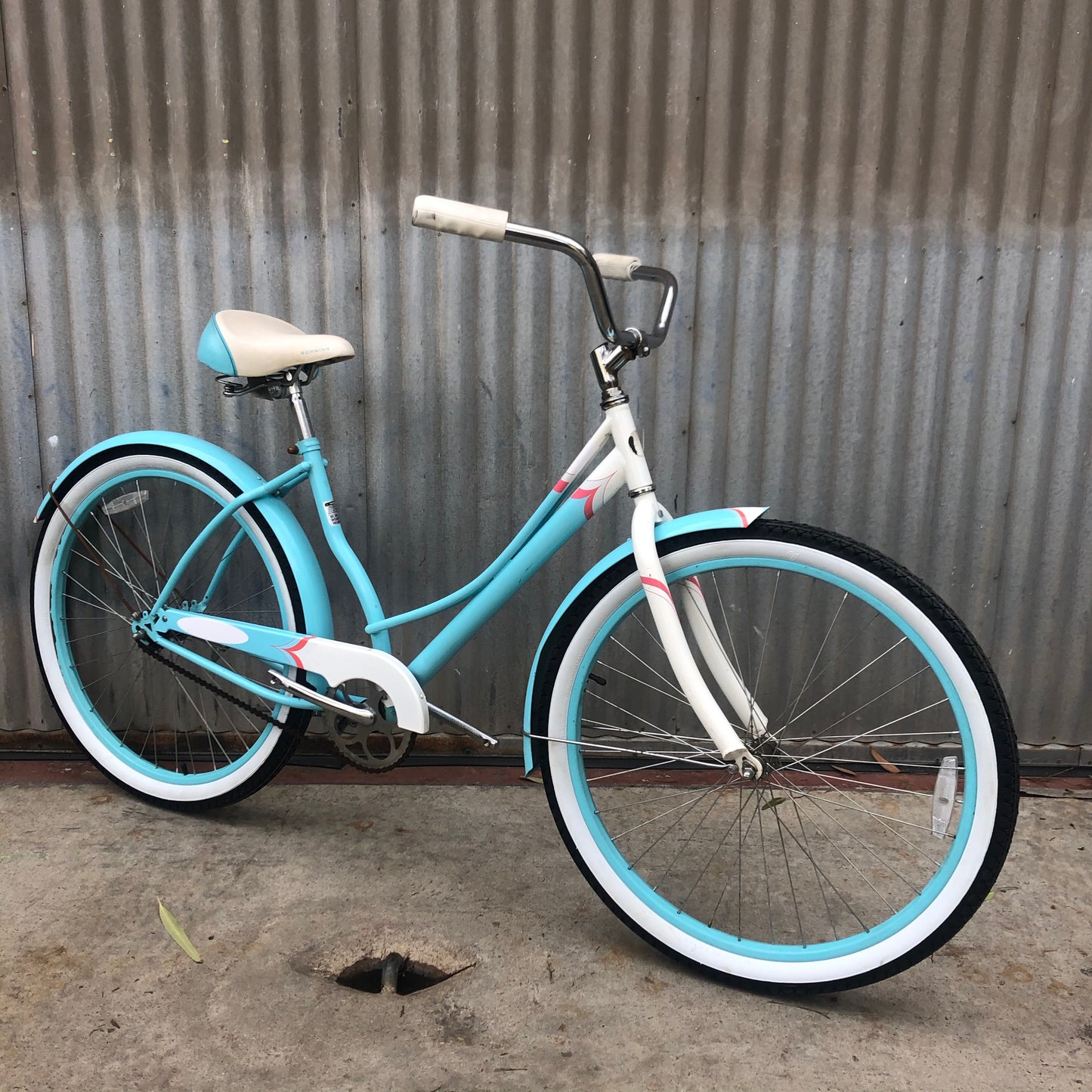 Women's Beach Cruiser - Blue & White - Studio Rental