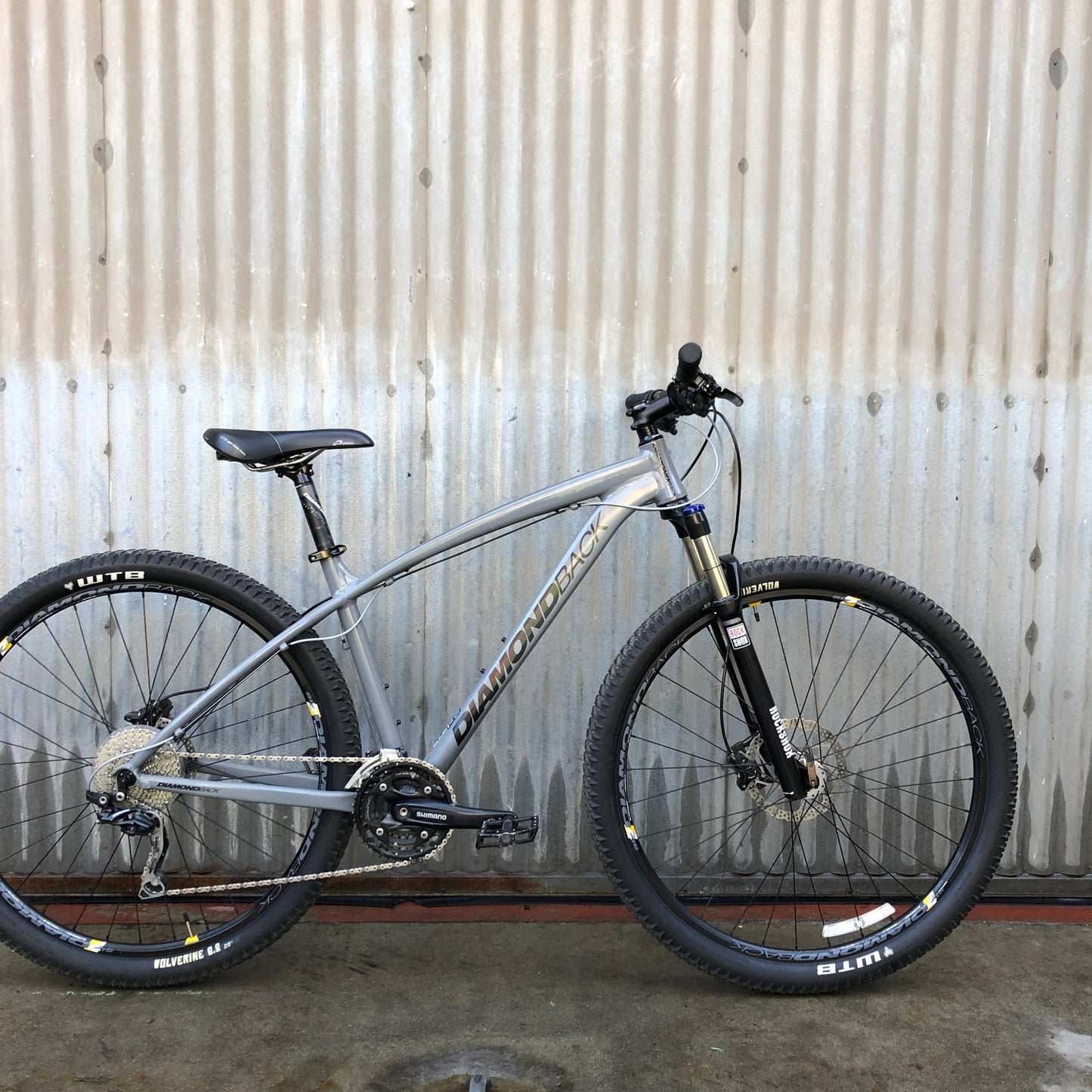 Mountain Bike - Diamondback - Modern - 2017 Model - Studio Rental