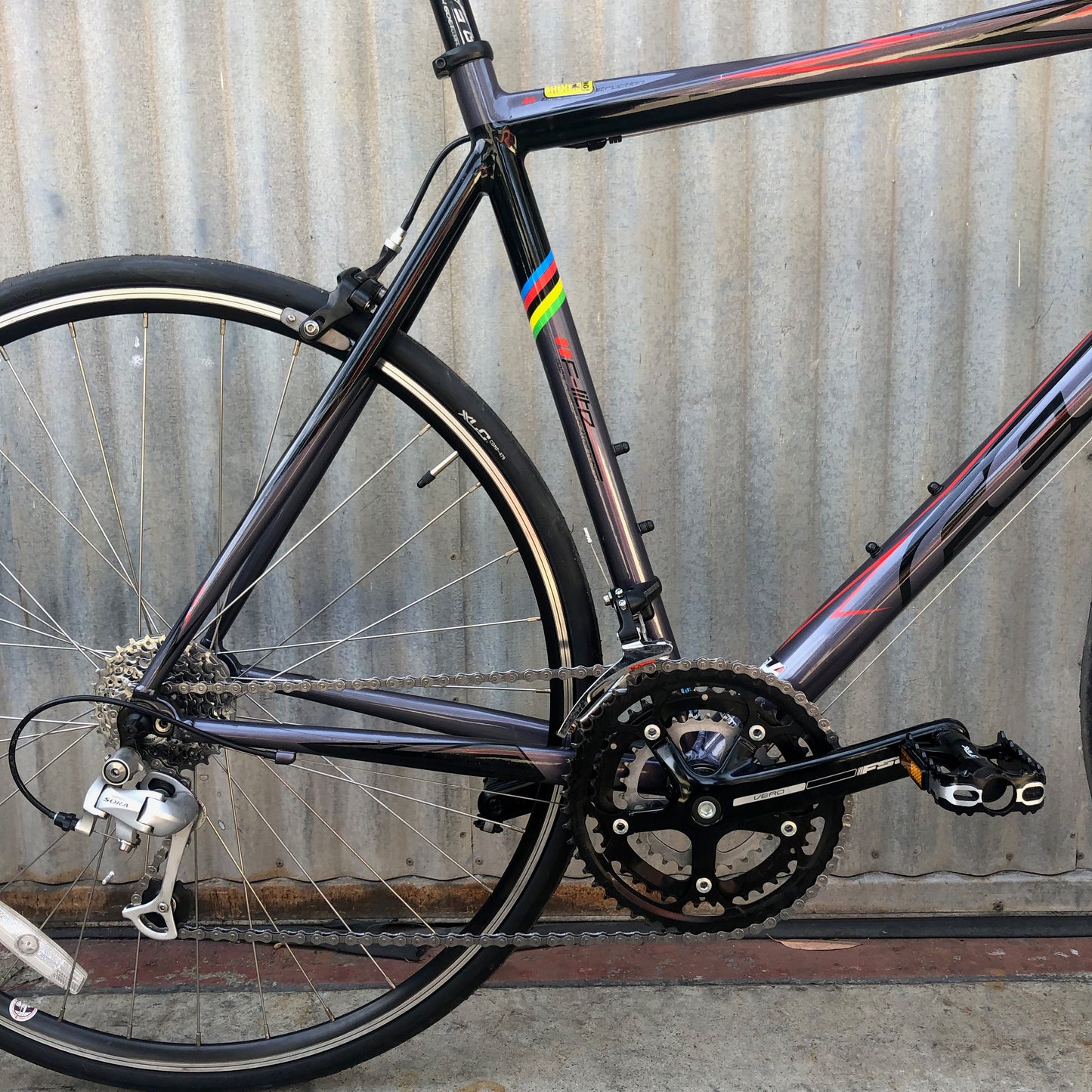 Felt Z100 - Great Used, Super Clean Entry Level Road Bike from a Great Brand