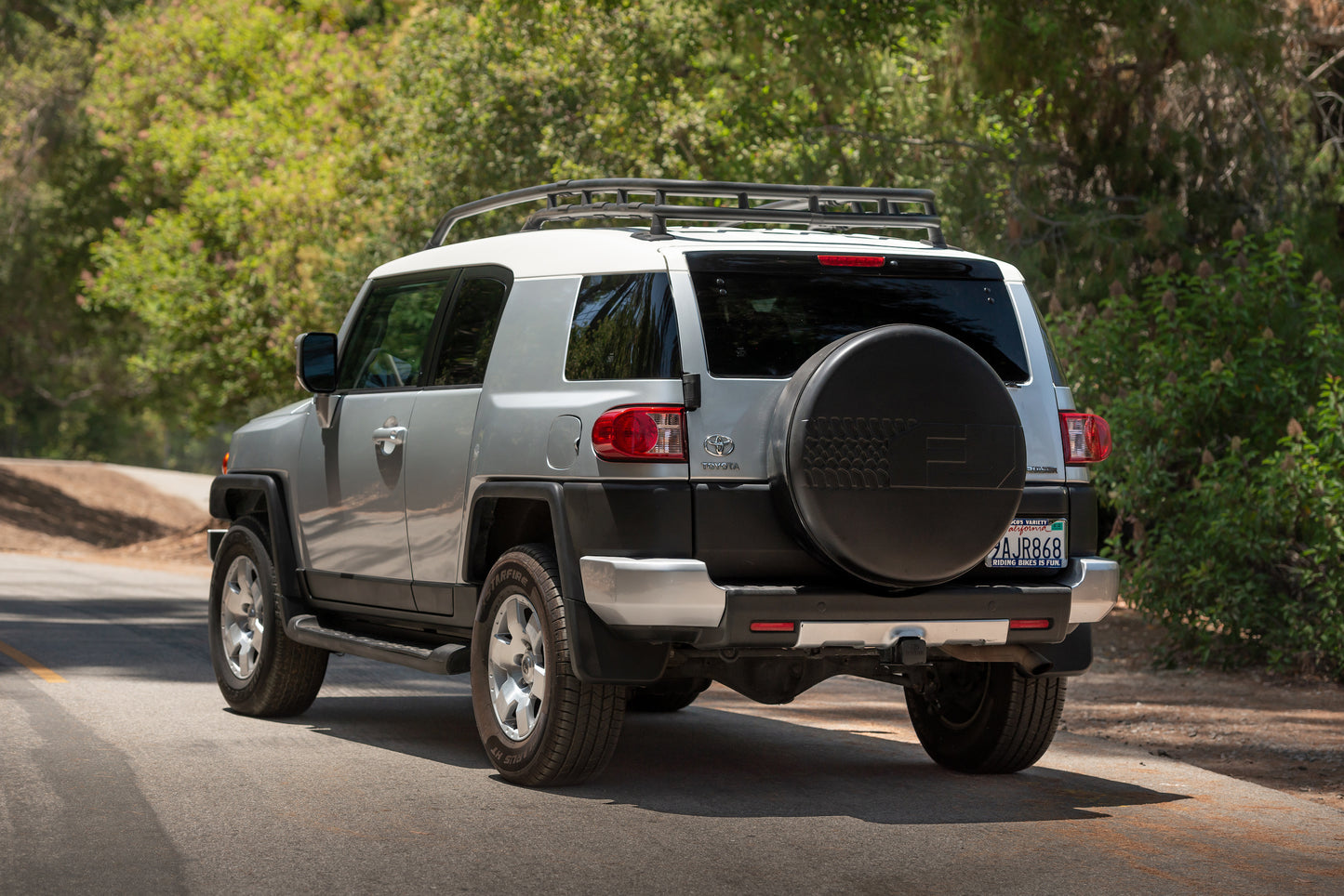 2007 Toyota FJ Cruiser - 4x4 with Low Miles - Zero Modifications