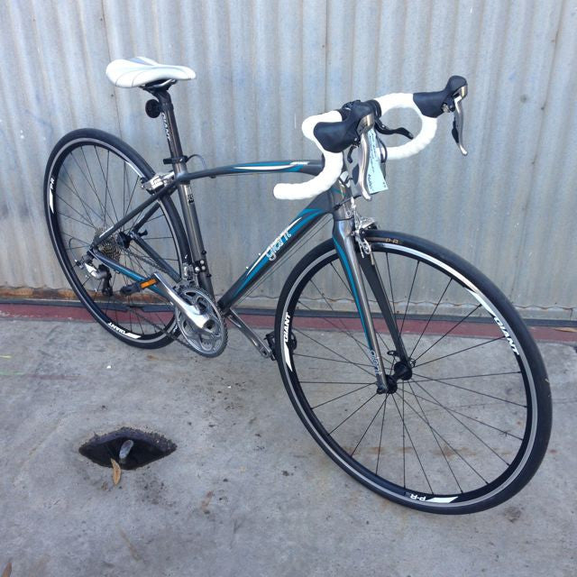 Giant Avail 1 Road Bike