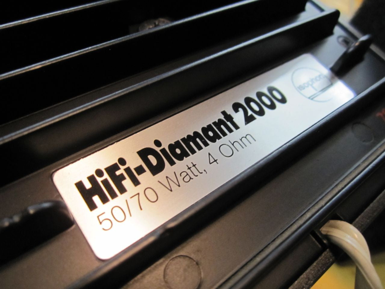 Isophon Diamont 2000 Bookshelf Speakers (NOS)