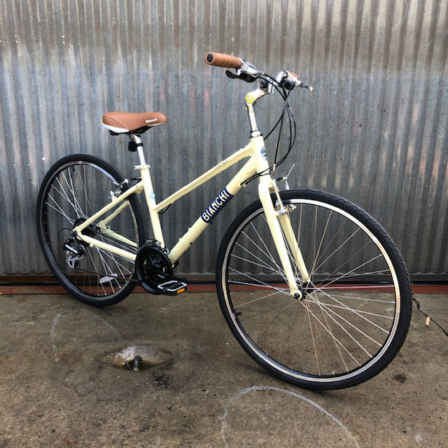 bianchi crossbike damen Brand New Bianchi Torino Dama Women's Hybrid – Coco's Variety