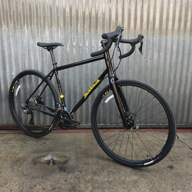Salsa Vaya GRX 600 - Any Road - Gravel Grinder - Light Touring - Commute and Shred