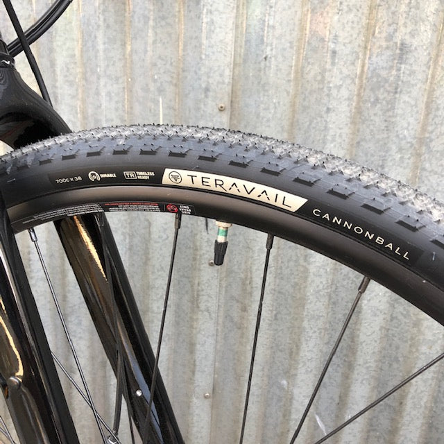 Salsa Vaya GRX 600 - Any Road - Gravel Grinder - Light Touring - Commute and Shred