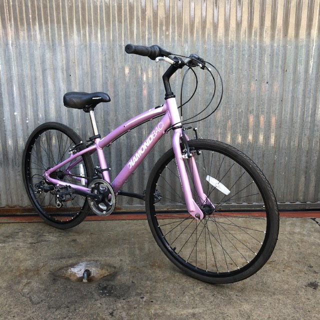 Diamondback 24" - Kid's Size Bike - Ages 9 - 11 Diamondback 24" - Kid's Size Bike - Ages 9 - 11
