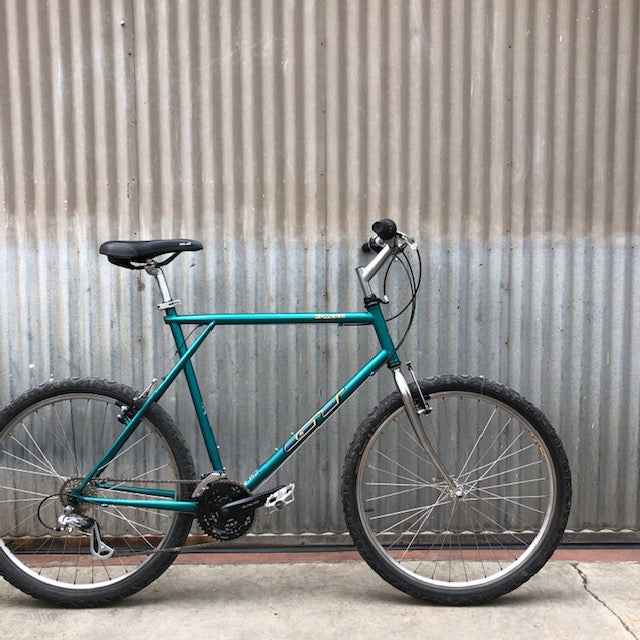 gt talera bicycle All-Terra Gremlins Emporium GT Talera Bj. 1991 Custommade