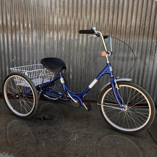 Miami Sun Trike Adult Tricycle Rental Sun Bicycles Traditional 24 7-Speed Miami Sun Trike Adult Tricycle Rental Sun Bicycles Traditional 24 7-Speed