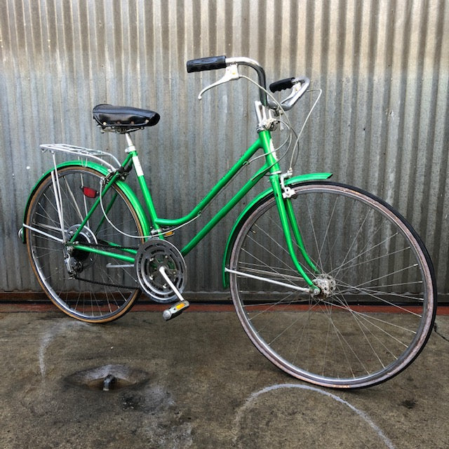 Vintage Schwinn Suburban Stepthrough - Project