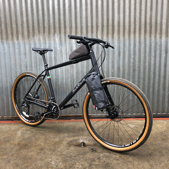 Salsa Bikes Salsa Journeyman Used Bicycle Salsa Journeyman Black