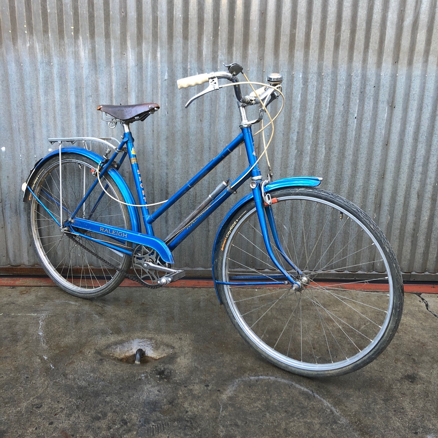 RALEIGH STYLER vintage old school 20 INCH frame and fork AND RALEIGH STYLER vintage old school 20 INCH frame and fork AND