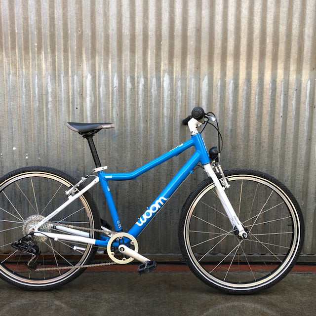 Used Woom 5 - 24" wheels for 7 - 11 year olds