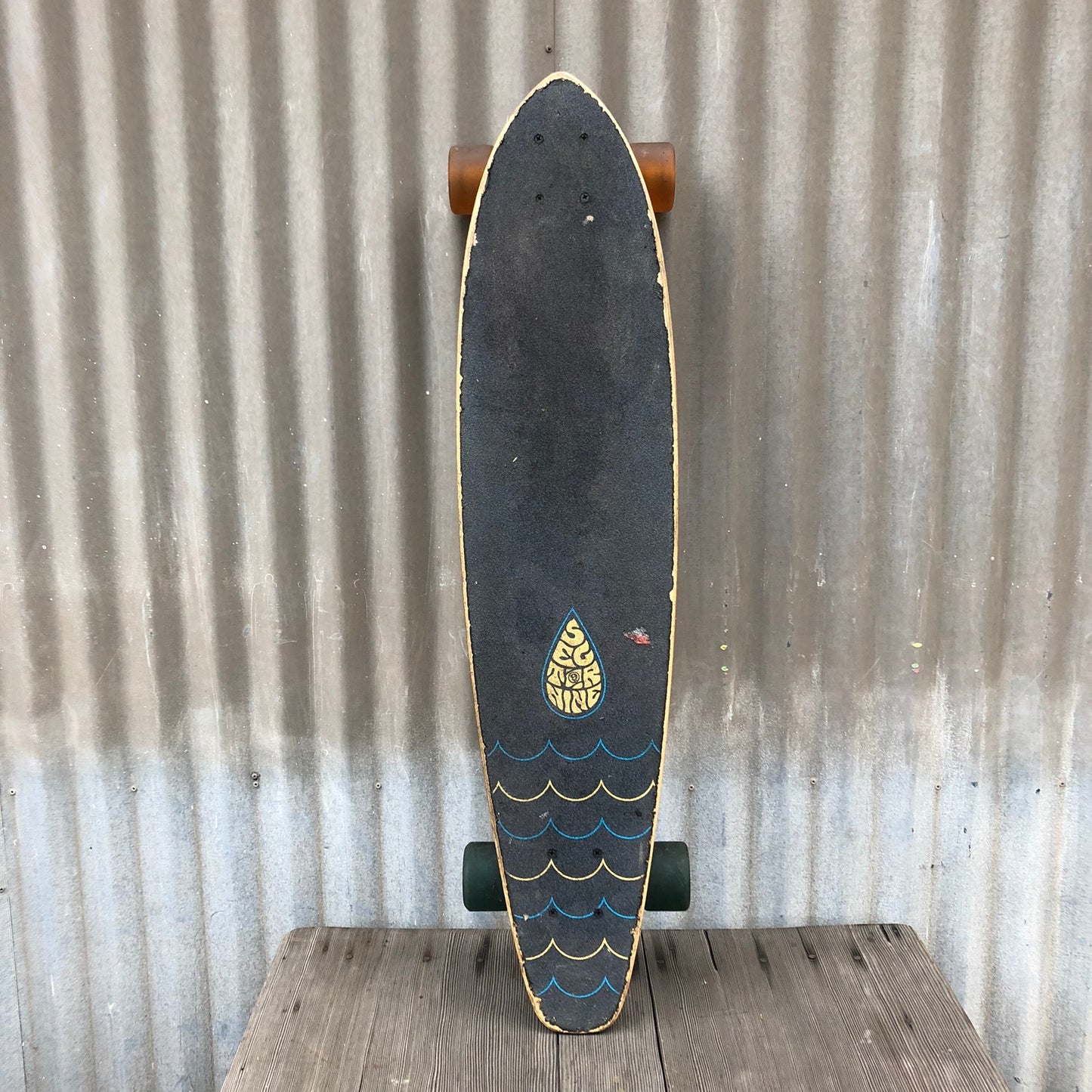 Skateboard - Modern Higher End Longboard - Studio Rental