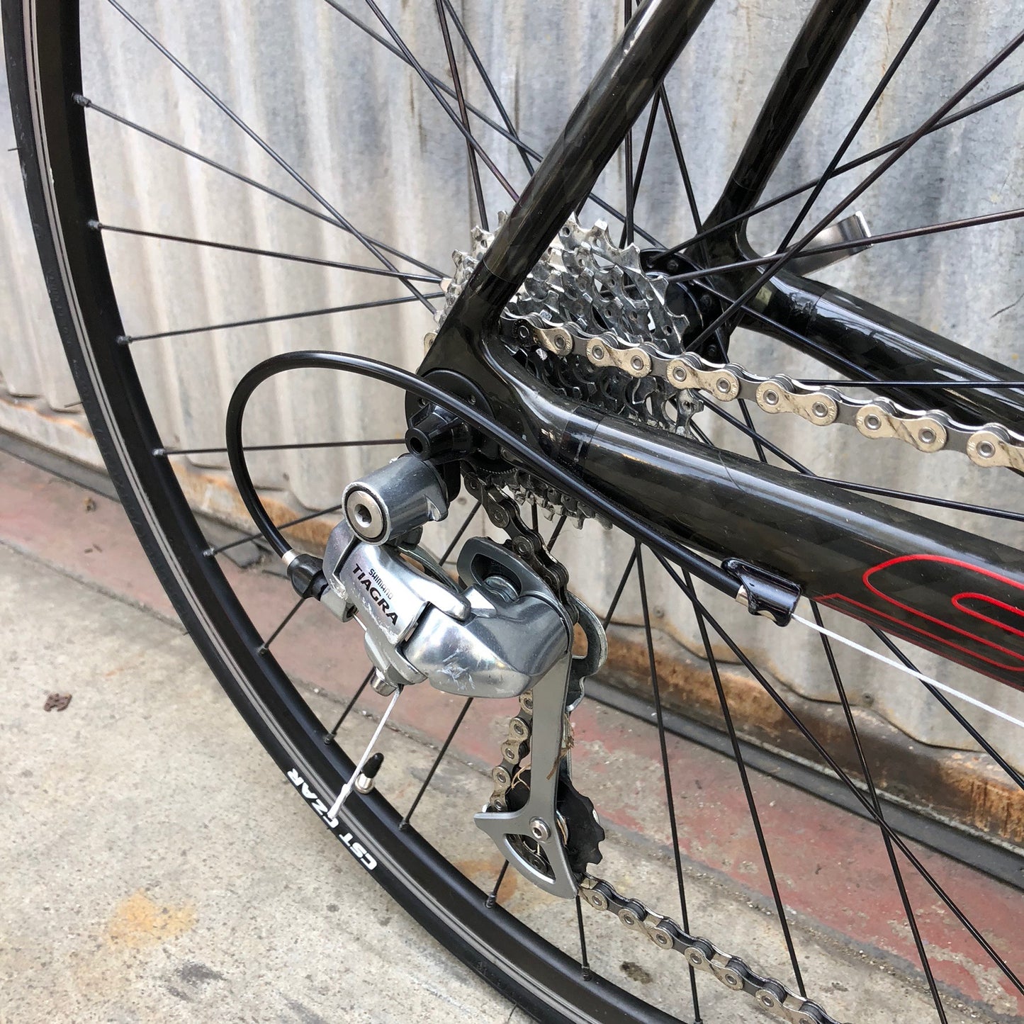 Cannondale Six Road Bike - Tiagra/Sora/Ultegra - Modern and Fast