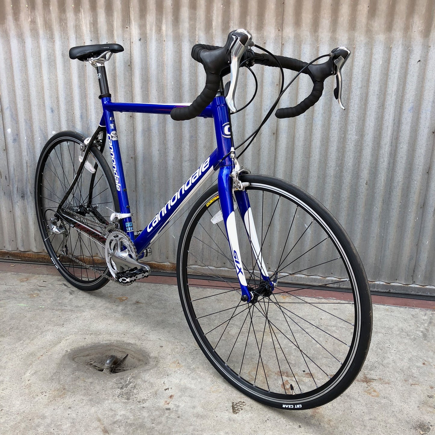 Cannondale Six Road Bike - Tiagra/Sora/Ultegra - Modern and Fast