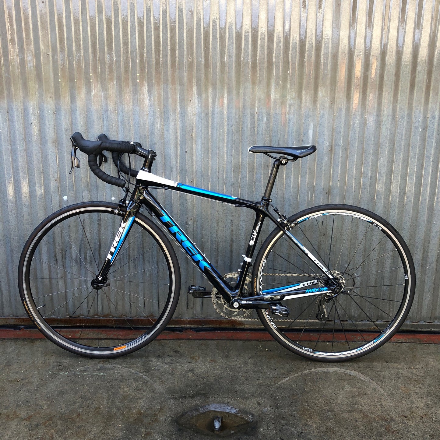 Used Trek Madone 4.6 Carbon Performance Road Bike