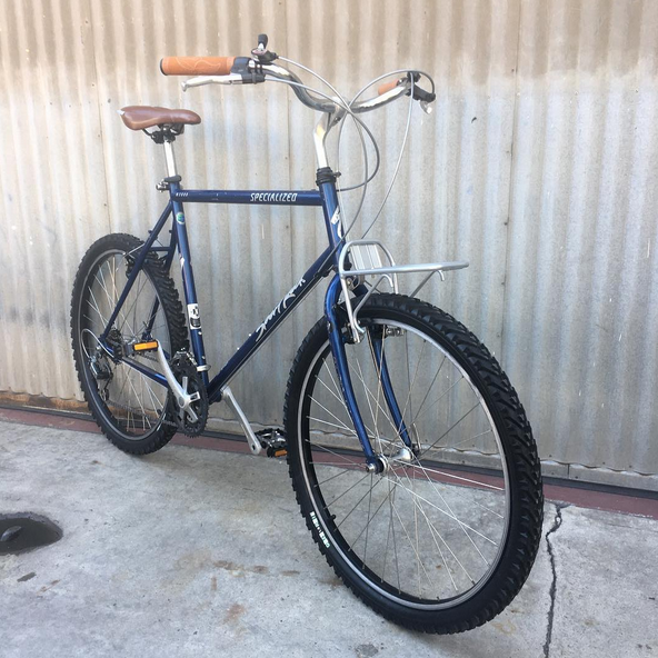 Specialized Sport Rock Hobo Camper Adventure Used Bike