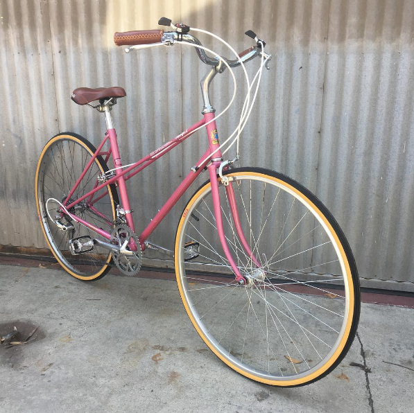 Omega Pink Mixte - Classic Step-through City Bike