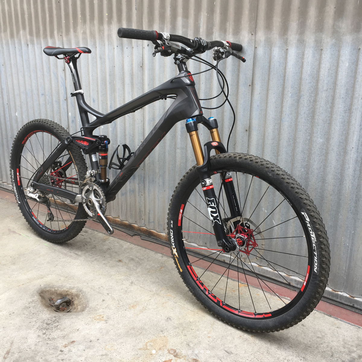 Trek Ex Carbon 9.9 - High End Full Carbon, Full Suspension MTB