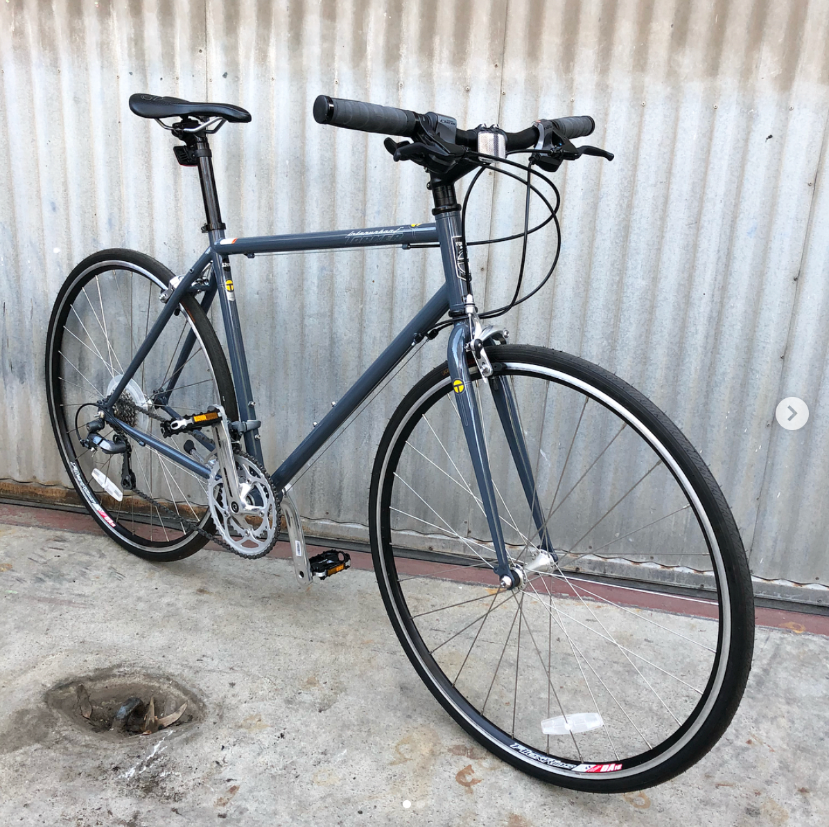 Torker Interurban Flatbar City Bike Commuter