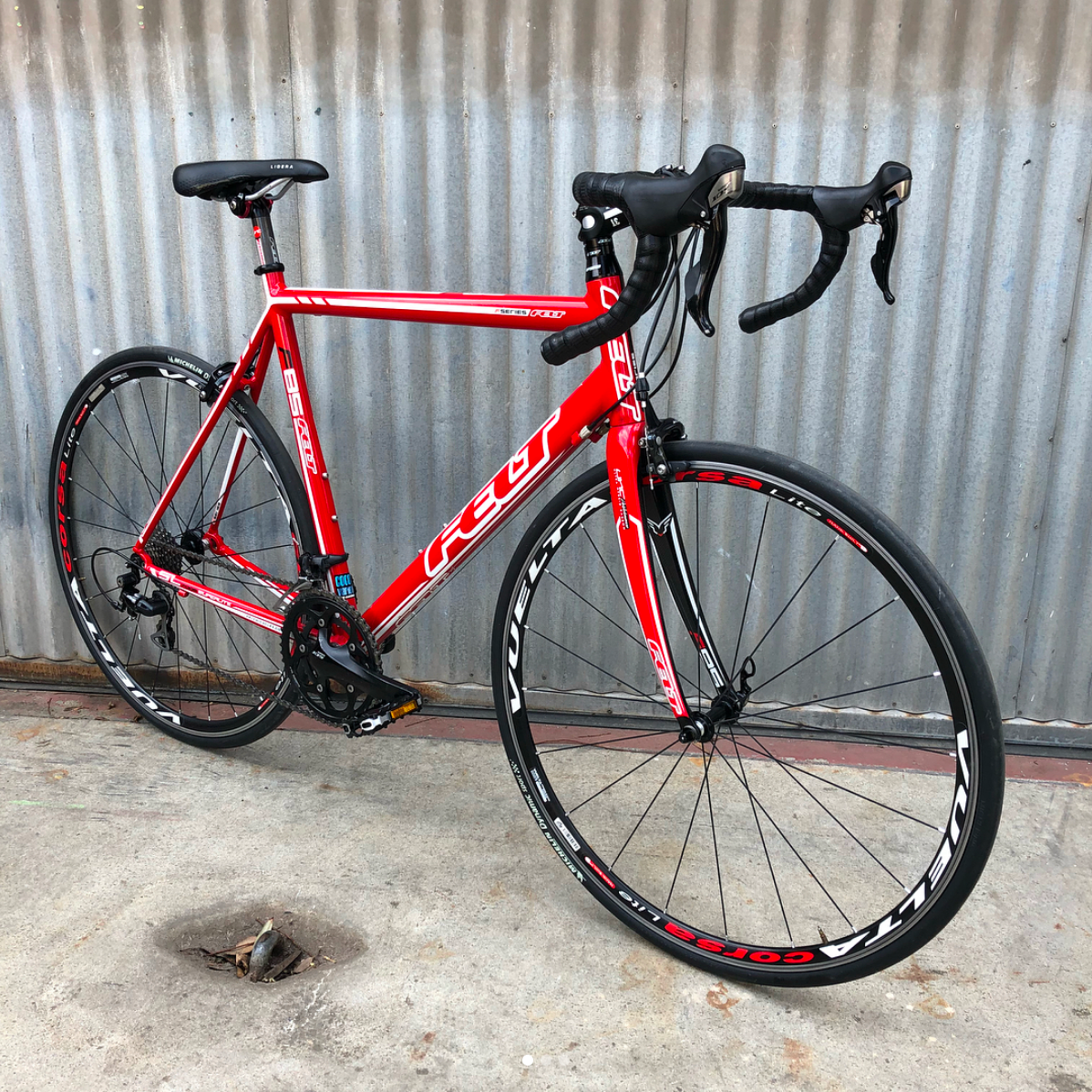 Felt F85 Entry Level 105 Equipped Race Bike