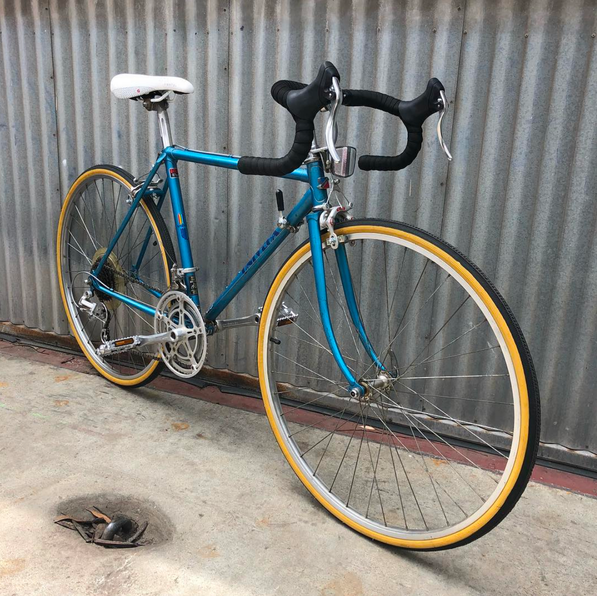 Univega racing bike hotsell