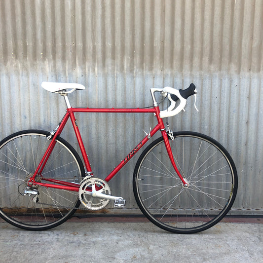 Specialzied Sirrus Vintage Road Bike - Classic
