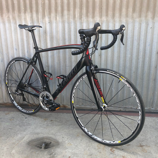Road Bike - Large Size - Specialized Tarmac - High End Carbon Race Bike - Studio Rental
