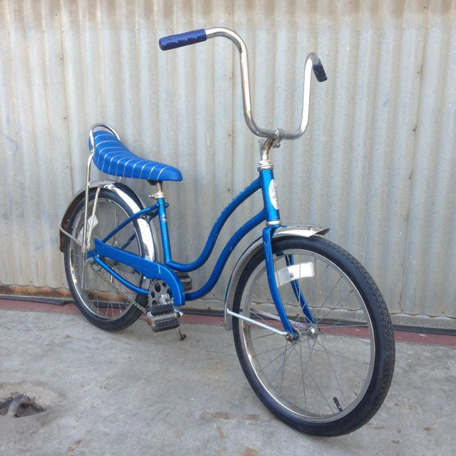 Schwinn Stingray Retro Prop Rental in LA – Coco's Variety Schwinn Stingray Retro Prop Rental in LA – Coco's Variety