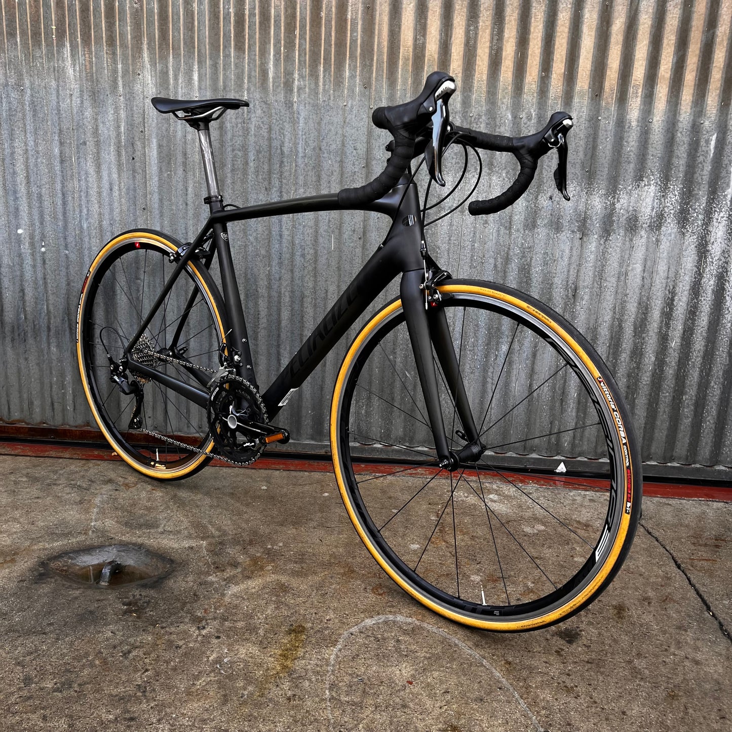 Used 2015 Specialized Tarmac Tarmac Carbon Road Bike - Nice Upgrades!