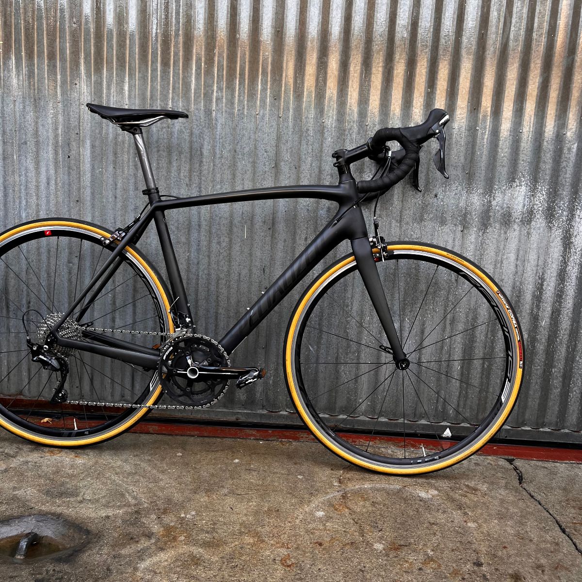 Used 2015 Specialized Tarmac Tarmac Carbon Road Bike - Nice Upgrades!