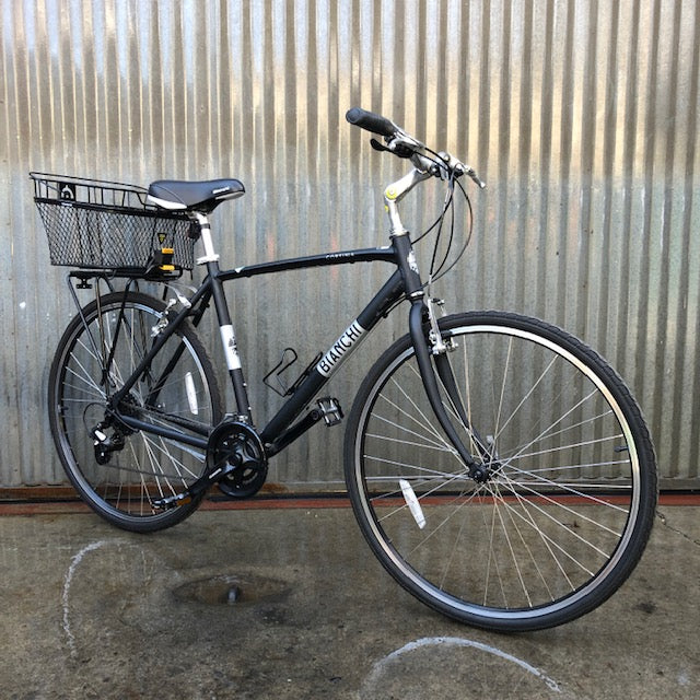 Used Bianchi Cortina with Topeak Rack and Topeak MTX Rear Basket – Coco's Variety
