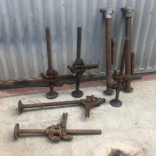 Jack Lot - 7 Vintage VW and Porsche Jacks