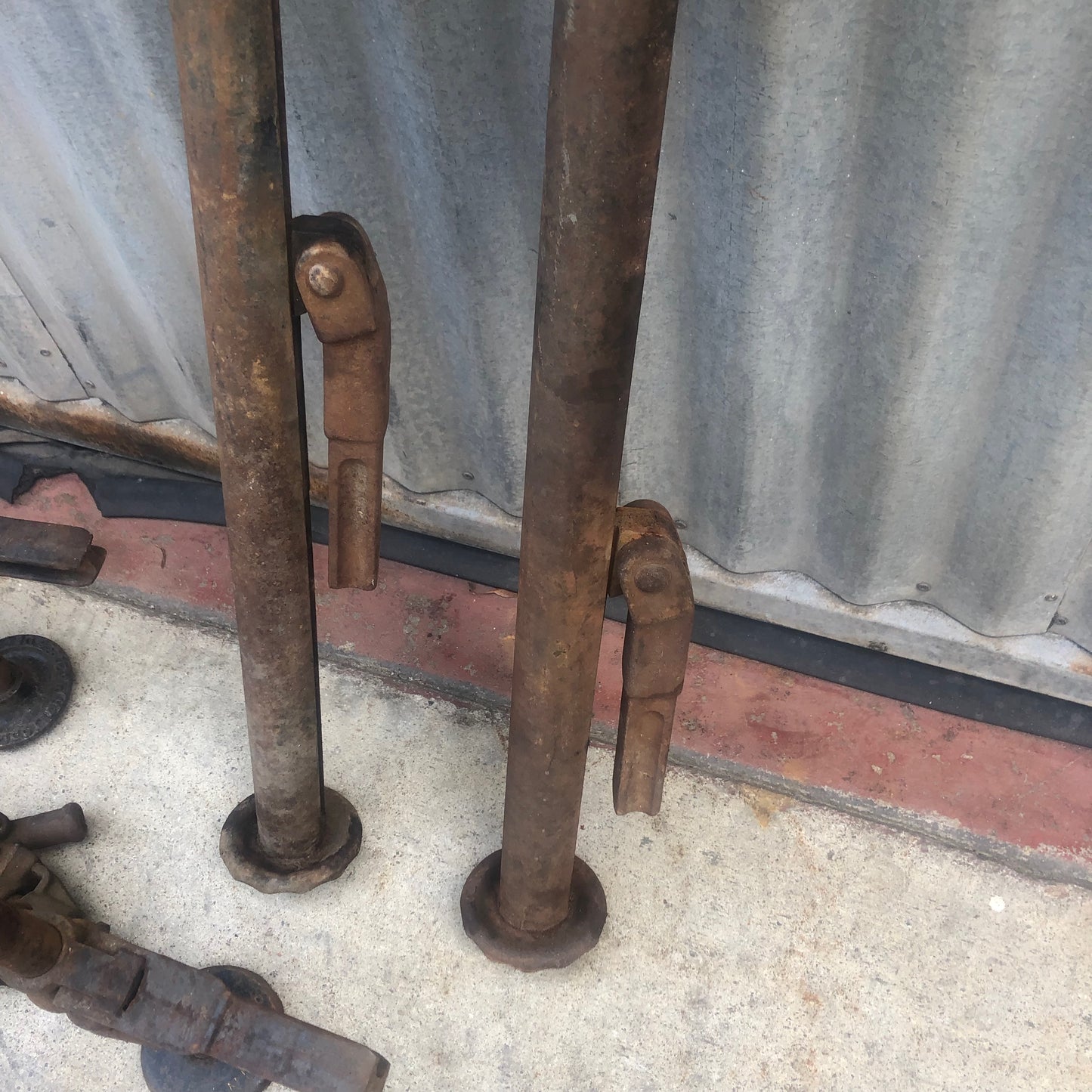 Jack Lot - 7 Vintage VW and Porsche Jacks