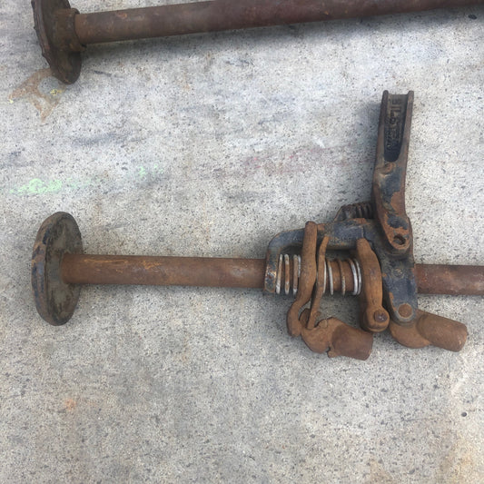 Jack Lot - 7 Vintage VW and Porsche Jacks