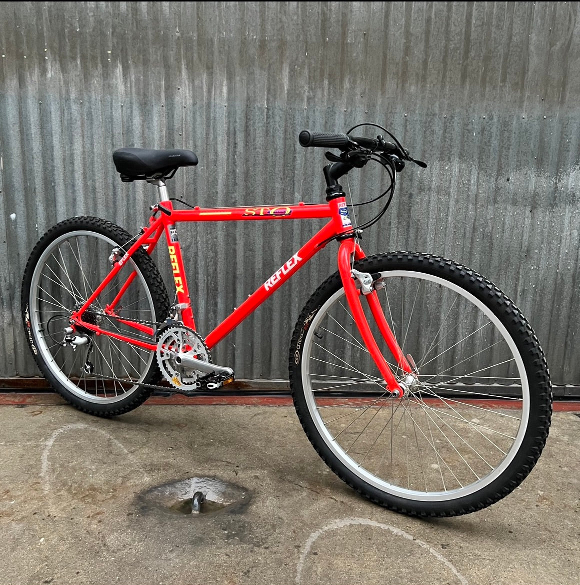 retro mountainbikes Reflex NEON Orange Mountain Bike for Trails or City