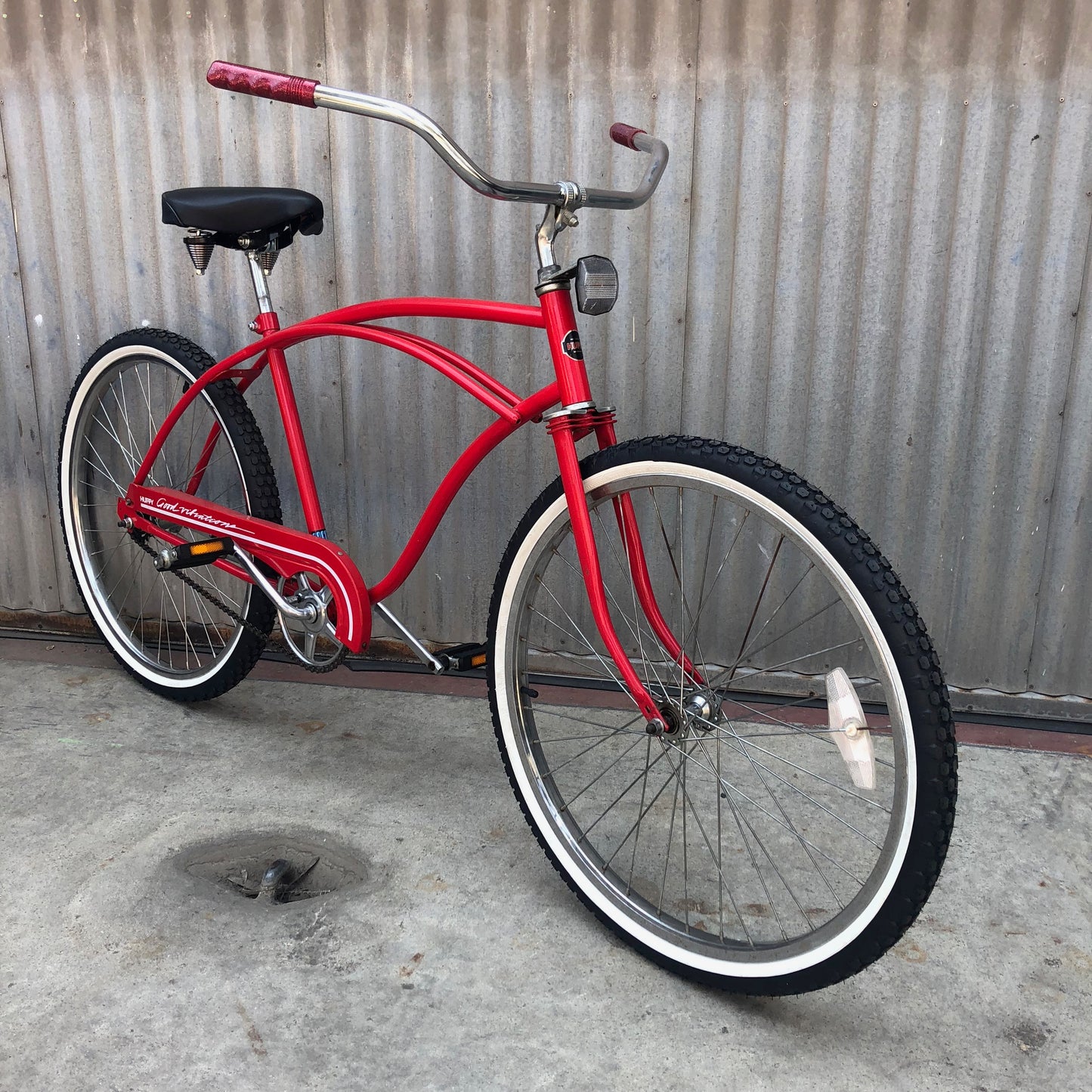 Men's Cruiser - Classic Red Beach Cruiser - Studio Rental