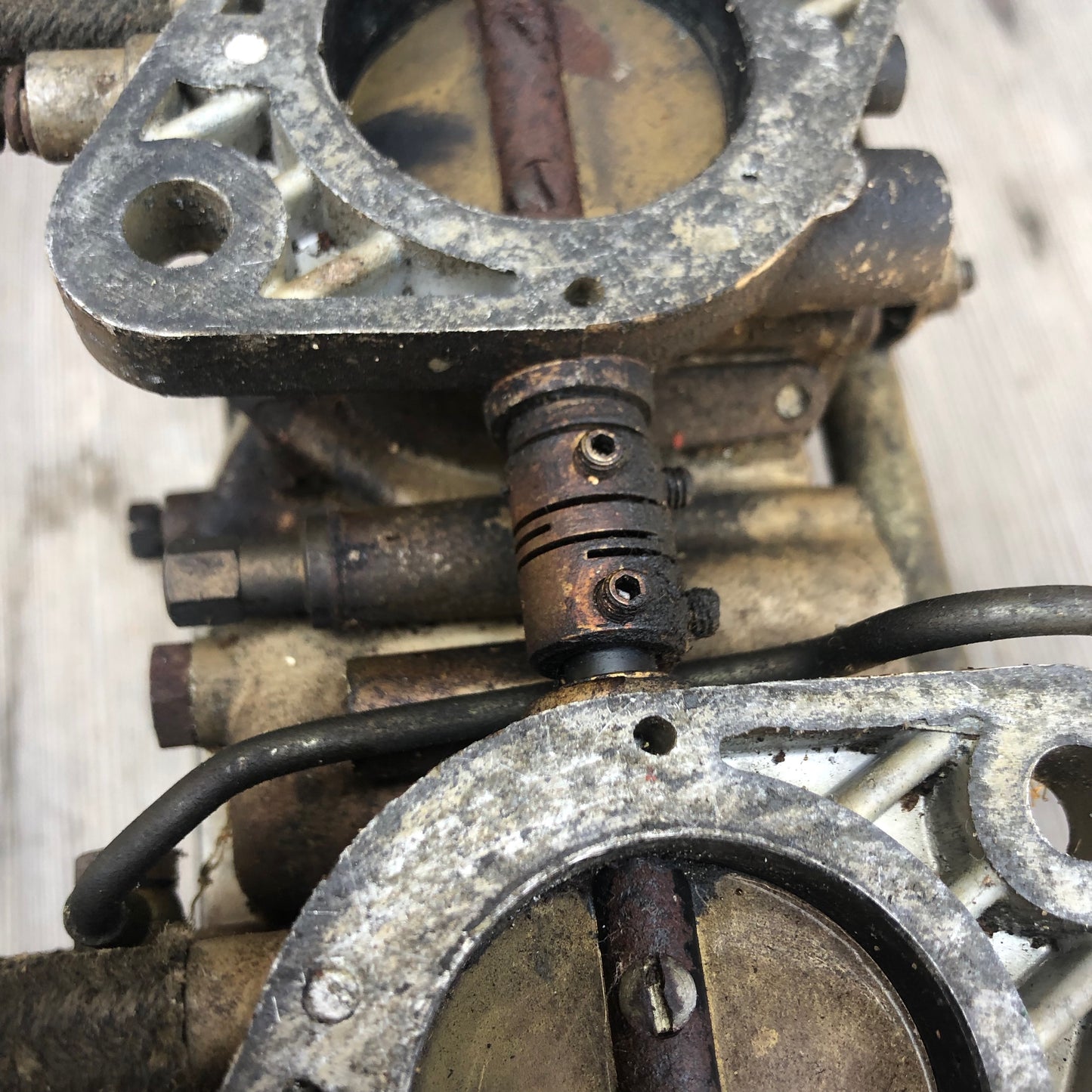 Porsche 911 - Zenith 40 TIN Carburetor