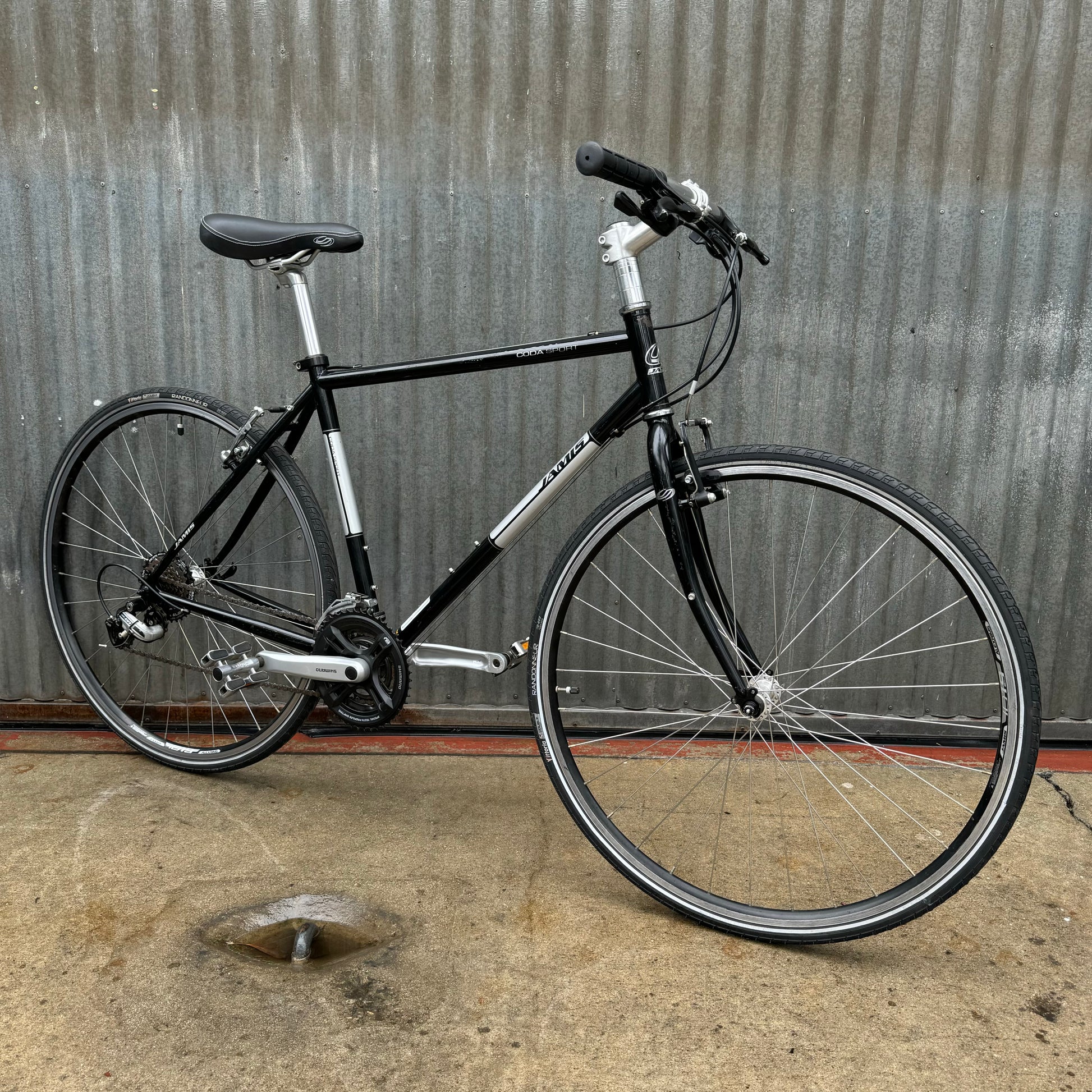 Jamis Coda Sport Hybrid – Coco's Variety Jamis Coda Sport Hybrid – Coco's Variety
