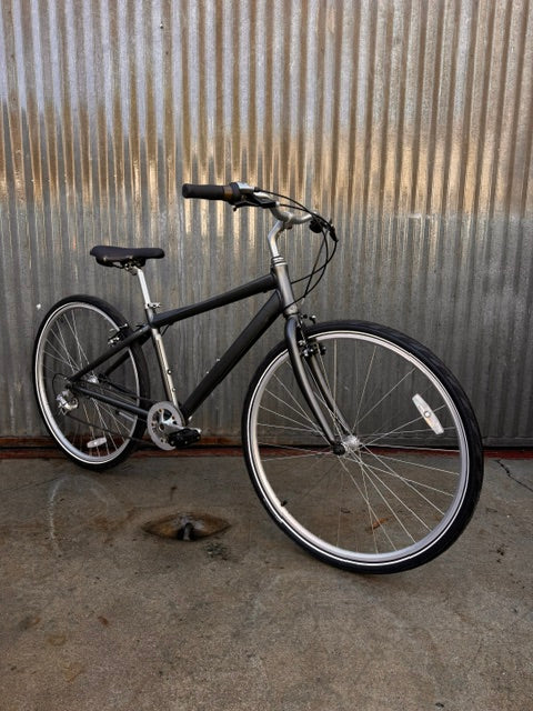 Used Felt 7 -Speed City Bike