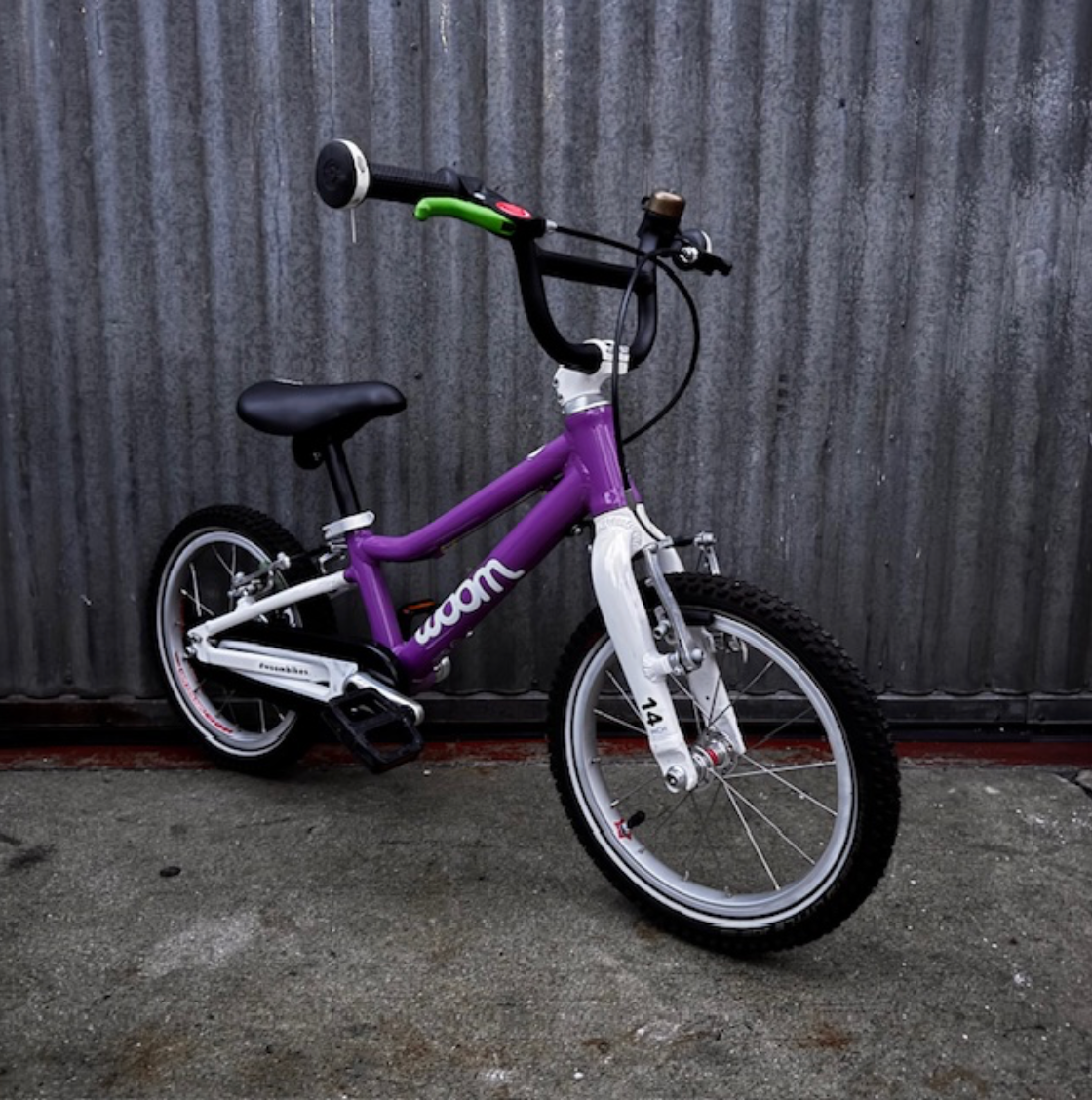 Purple Woom 2 - 14" wheels for 3-5 year olds - Used
