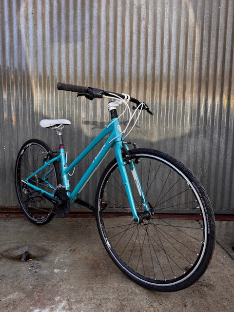 Used Stepthrough Performance Trek Hybrid