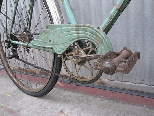 Gentlemen's City Bike - Vintage French City Bike - Studio Rental