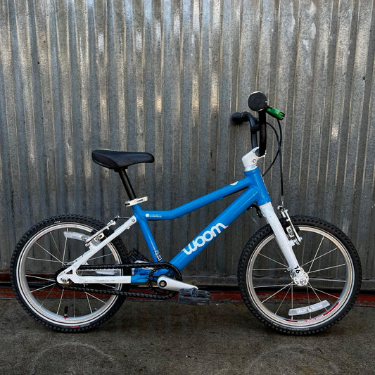 Used Blue Woom 3 Kid's Bike